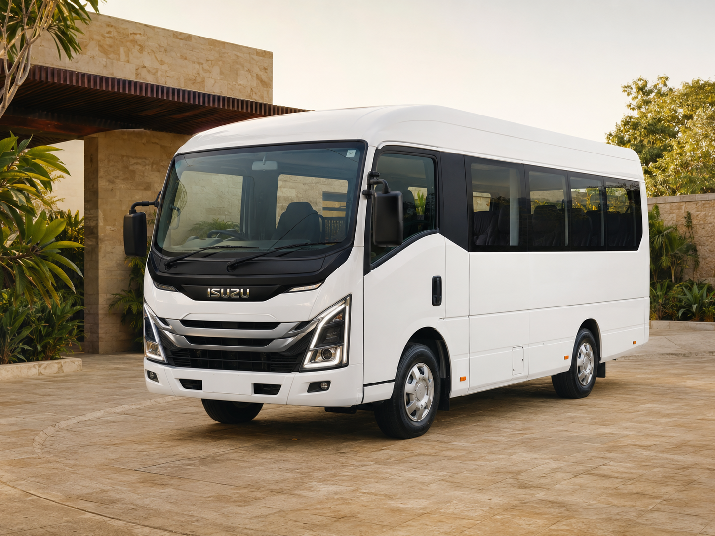 Isuzu ELF Short Microbus - catalogue display reference